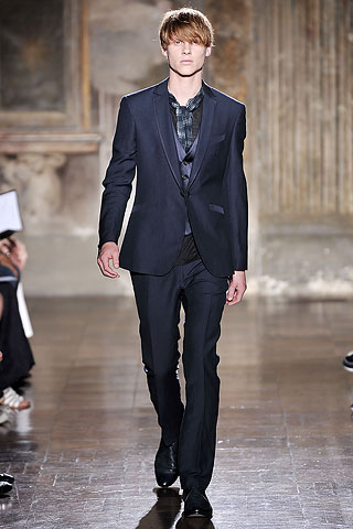 John Varvatos / - 2010